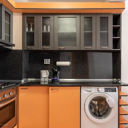 Apartment Burov - Artistic In The Heart Of Suitable For Up To 4 Guests