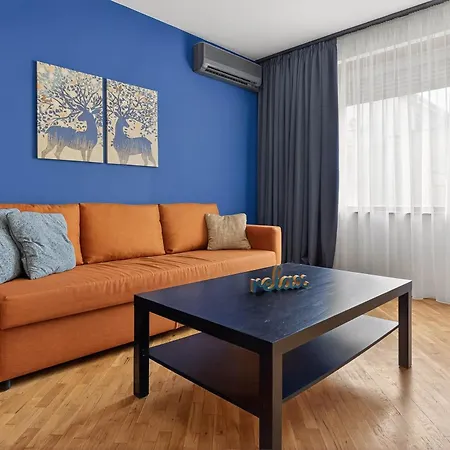 Apartment Center Artistic Nest Varna