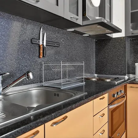 Center Artistic Nest Apartamento Varna