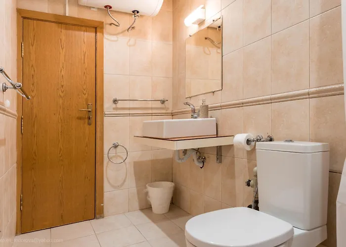 شقة Burov - Artistic In The Heart Of Suitable For Up To 4 Guests *